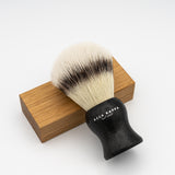 Acca Kappa Rasierpinsel mit moderner S-Form-Silhouette