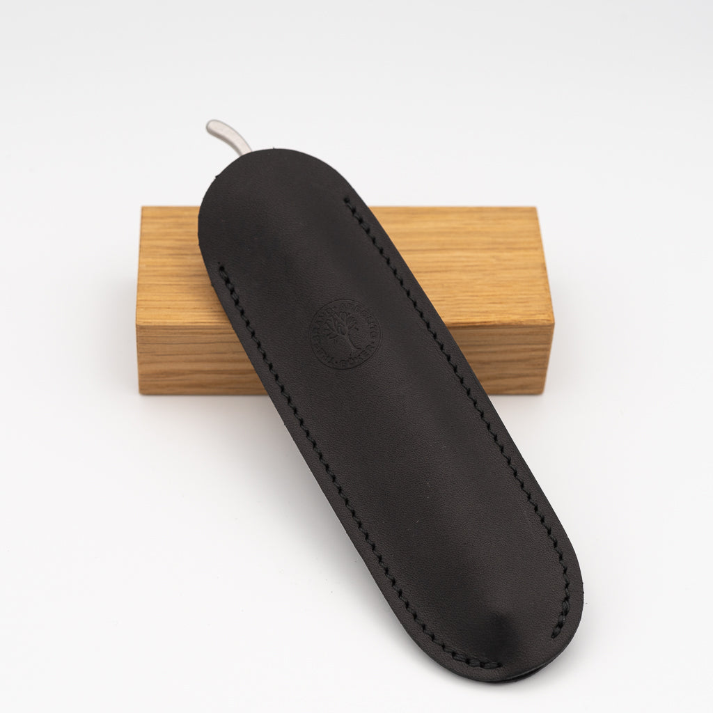 Perfekt für die Reise: Böker Rasiermesser Etui im Schwarz 