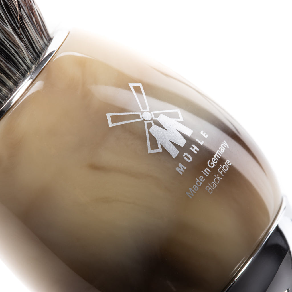 MÜHLE Vivo Rasierpinsel aus Edelharz Hornbraun Detail